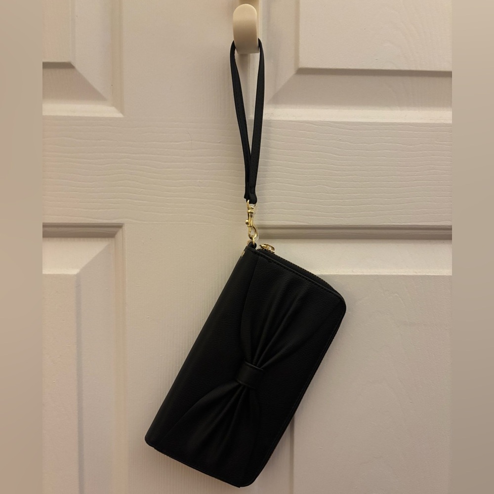 🎆5 for $25 Mossimo Supply Co. Black Wristlet Clutch